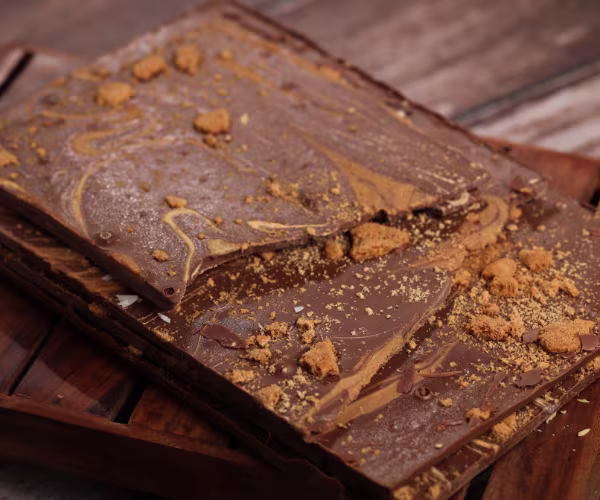 Biscoff Milk Chocolate Biscoff Slab